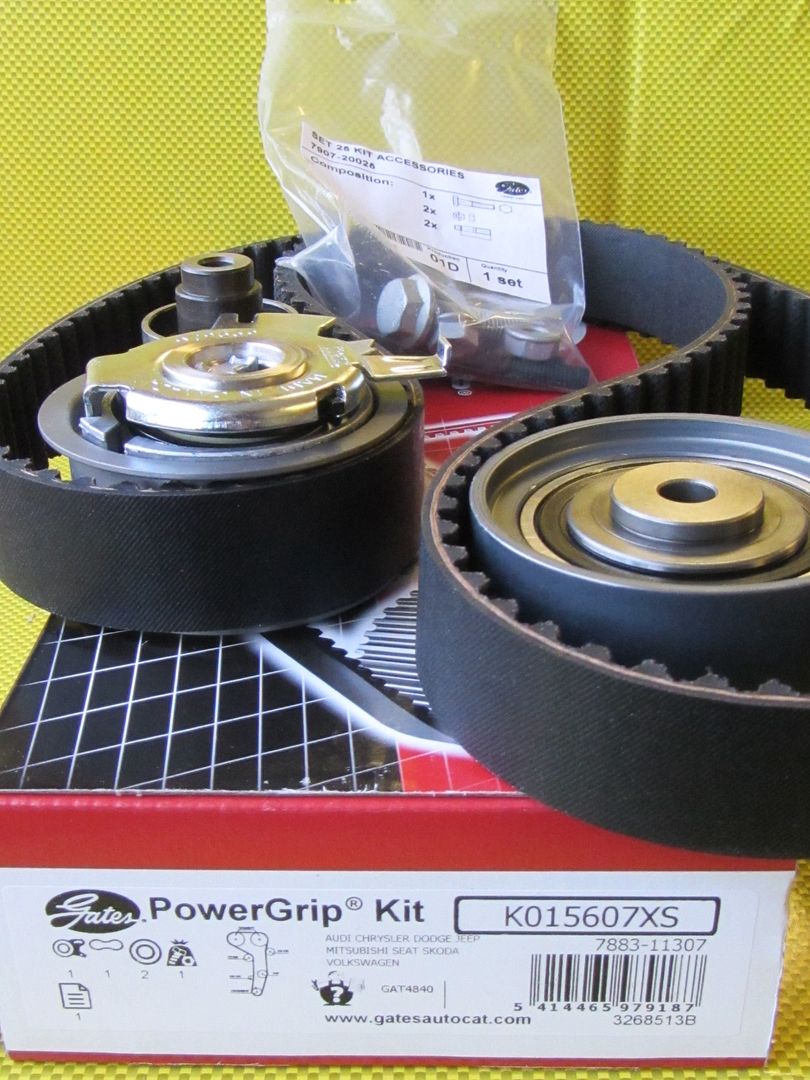 Genuine Gates Timing Belt Kit VOLKSWAGEN Passat 2.0 TDi 16V Diesel BKP