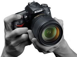 Nikon D90 12.3MP DX-Format CMOS