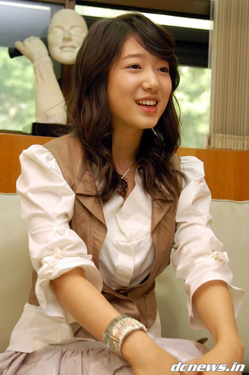 Park Shin Hye Pictures, Images and Photos