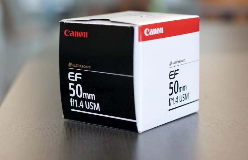 IMAGE: http://i1097.photobucket.com/albums/g350/winwinphoto/IMG_2002-800.jpg