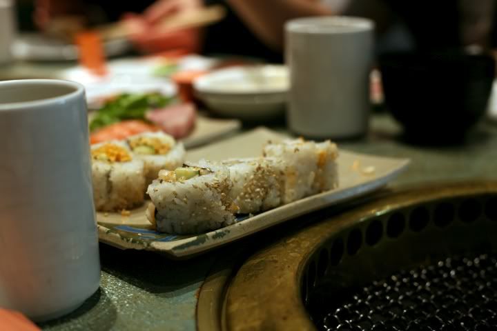 IMAGE: http://i1097.photobucket.com/albums/g350/winwinphoto/IMG_9833-720.jpg