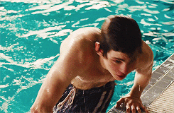  photo tumblr_mew1rclhNU1rv8oyzo1_250.gif
