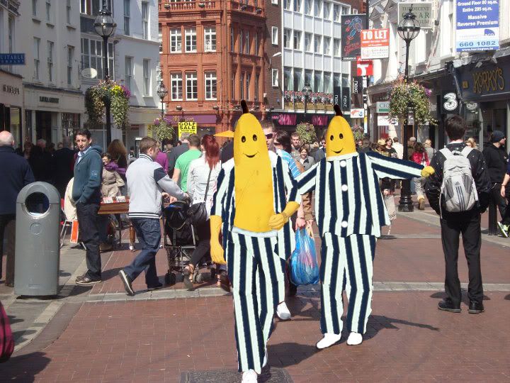 Bananas-in-Pajamas.jpg