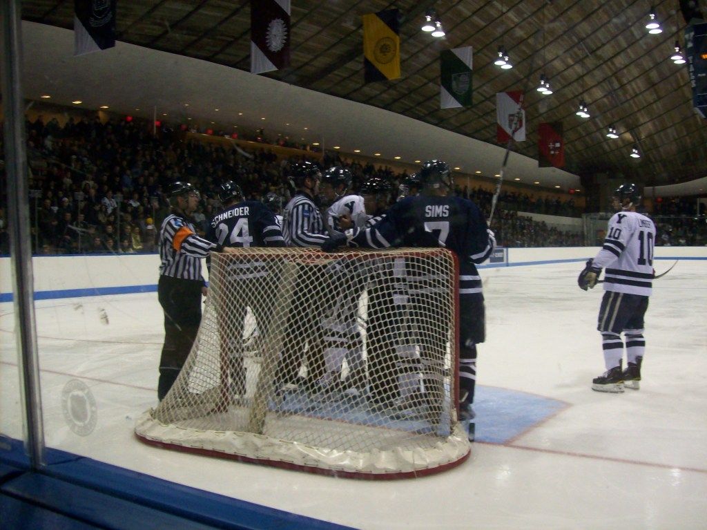 uconn hockey